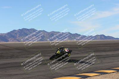 media/Feb-07-2025-CVMA Friday Practice (Fri) [[7034960ba2]]/3-Racer 3-NRS/Session 2 (Bowl)/